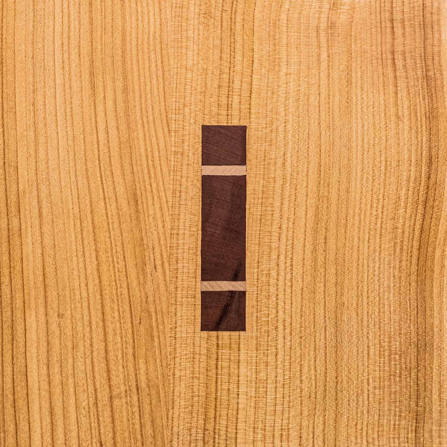 Durchgestemmte Zapfen Pult "leku"