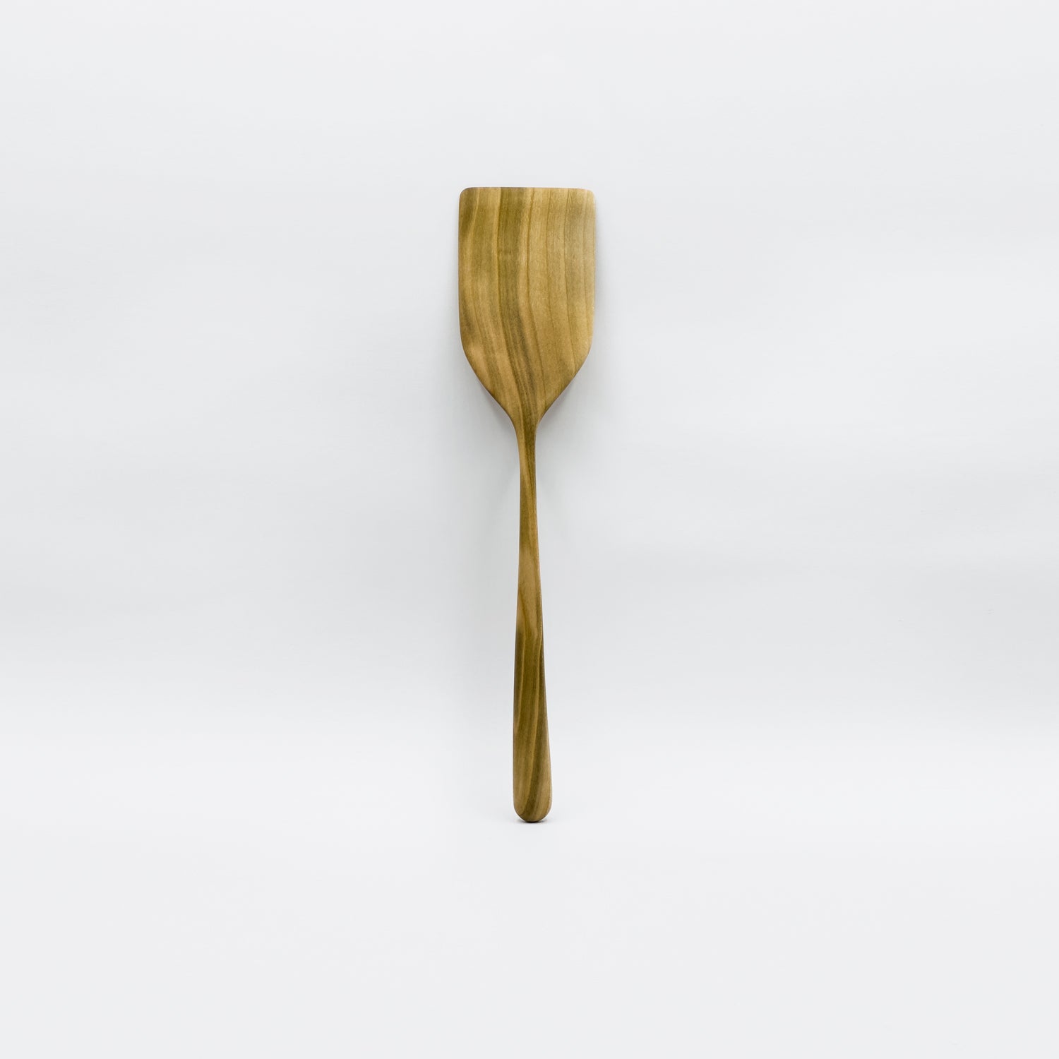 Durch die zweifache Ölung des Pfannenwenders wird eine glatte Oberfläche erreicht, die ein angenehmes Greifen ermöglicht.