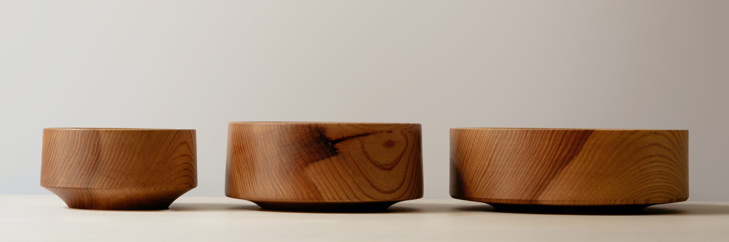 Holzschalen von der Tischlerei mimikry