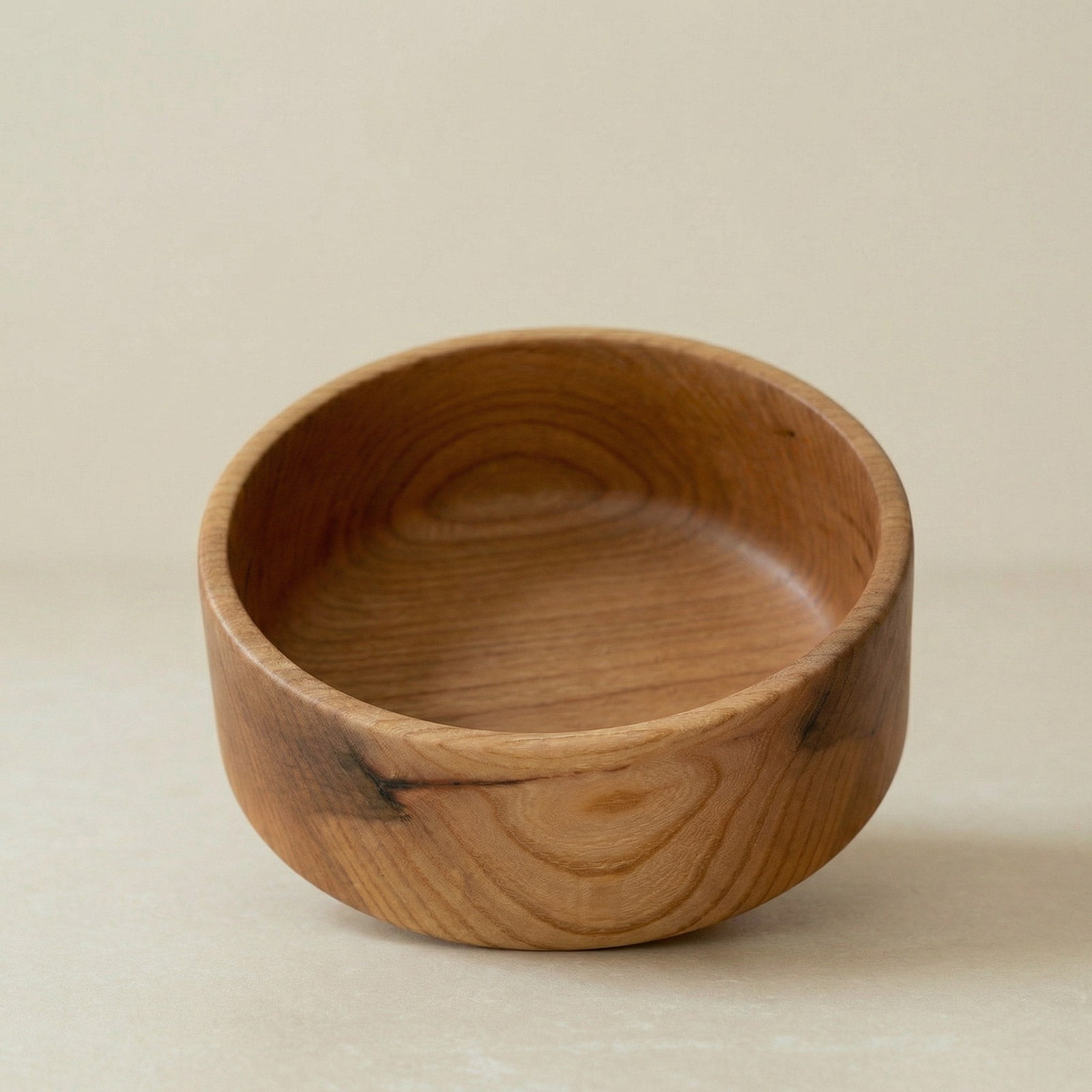 Holz Schale aus Ulmenholz / Rüster, handgedrechselt mit natürlichem Bienenwachs Finish ⌀ 14,5 cm