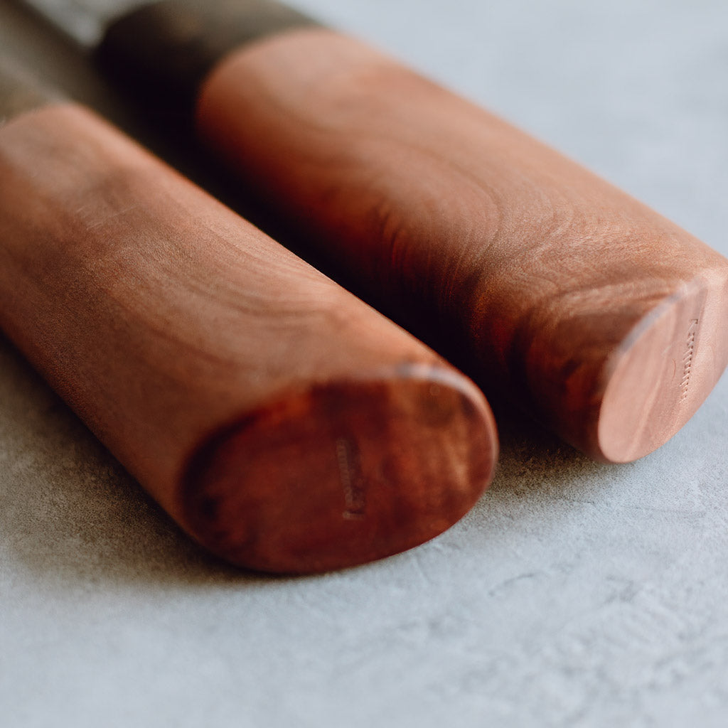 Kleines Bunka Küchenmesser "Fiora" mit Klinge aus recyceltem Sägeblatt, hochwertiger Werkzeugstahl, Messergriff aus Mooreiche & Elsbeere