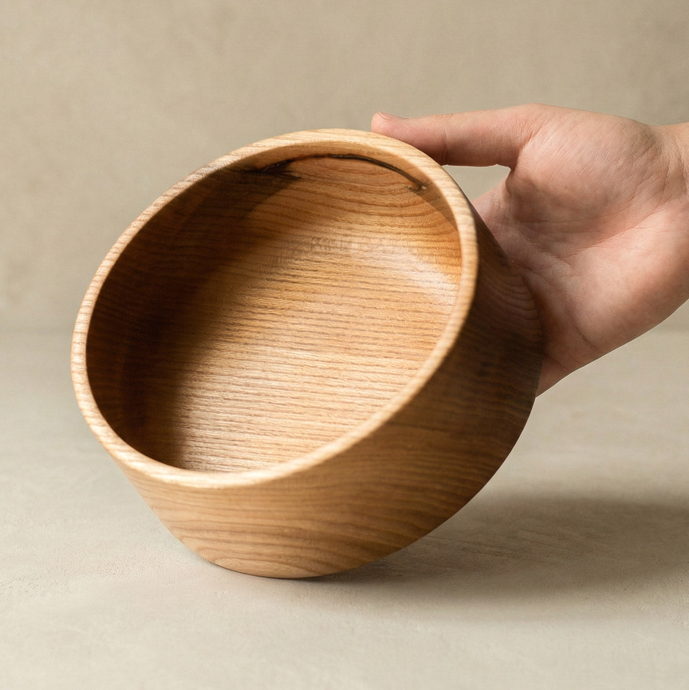 Holz Schale aus Ulmenholz / Rüster, handgedrechselt mit natürlichem Bienenwachs Finish ⌀ 14,5 cm